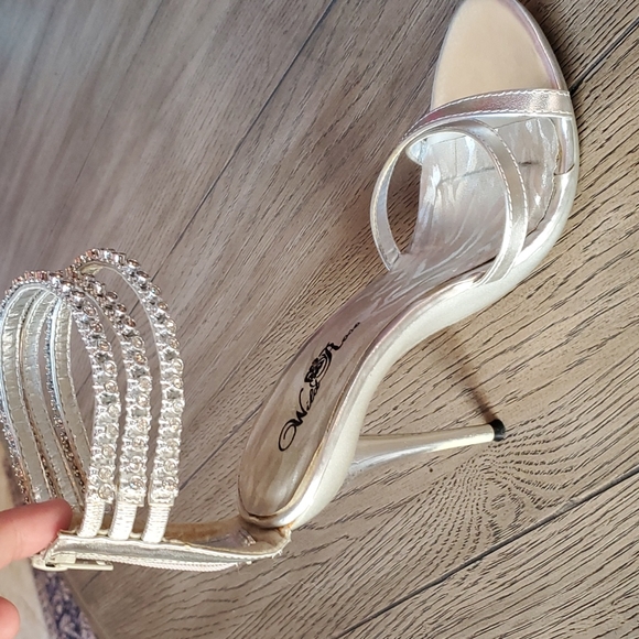 Rhinestone Stiletto Heels - Picture 4 of 10